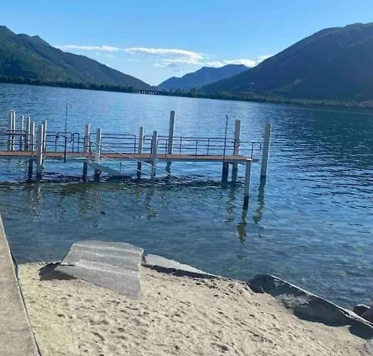 Sea, Pool, Private * Bissone