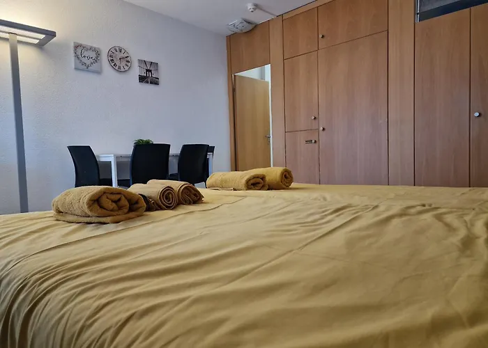 Sea, Pool, Private Appartement