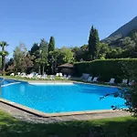 Sea, Pool, Private Apartament Bissone