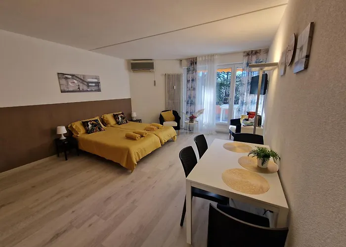 Διαμέρισμα Sea, Pool, Private *